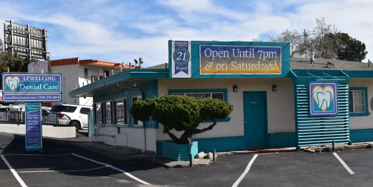 Lewelling Dental Care image