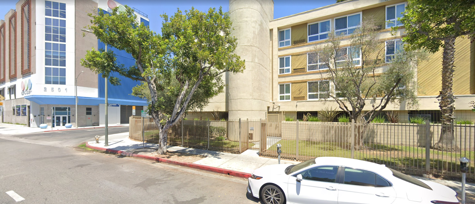 Commune Design image